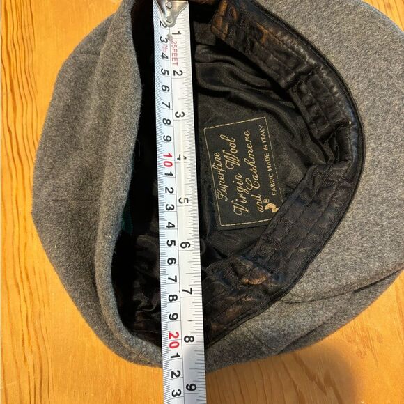 Wool/cashmere grey flatcap/newsboy style hat. Irish staple - M - Picture 10 of 11